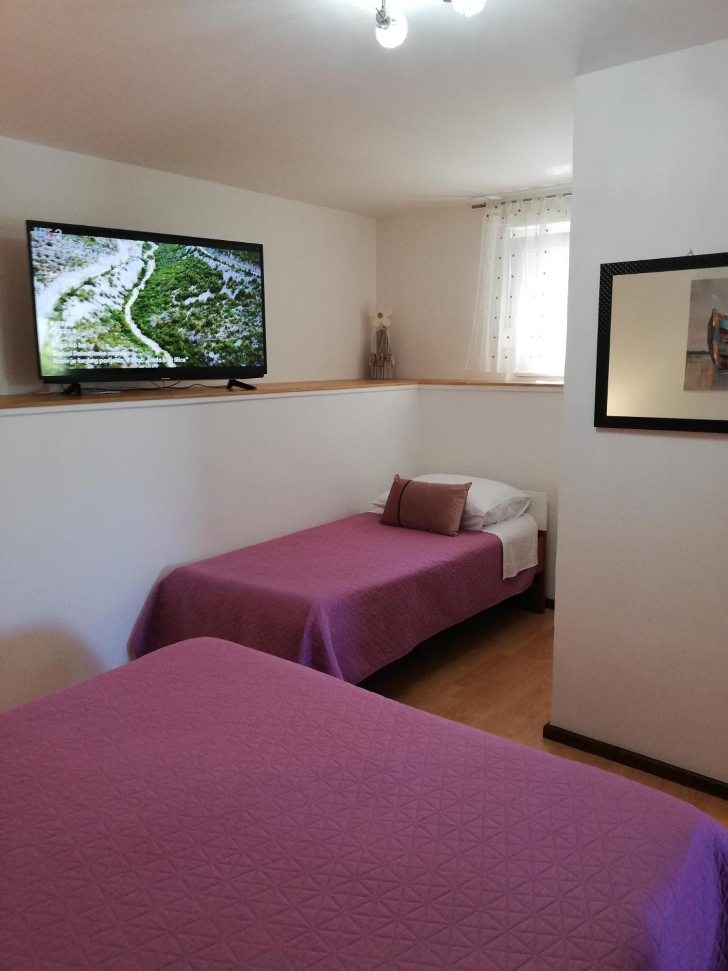 Apartments Jure Miljak Podstrana Exterior photo