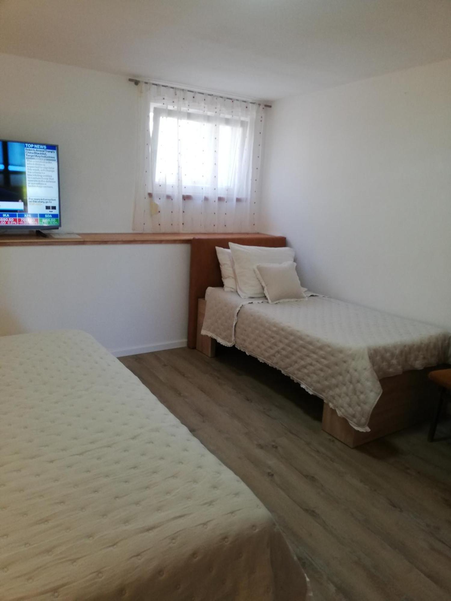 Apartments Jure Miljak Podstrana Exterior photo